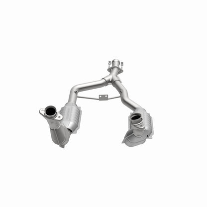 MagnaFlow Ford Mustang California Grade CARB Compliant Direct-Fit Catalytic Converter 444064 360 Degree Image Set