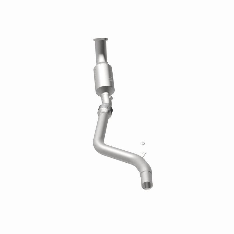 MagnaFlow California Grade CARB Compliant Direct-Fit Catalytic Converter 5561140 360 Degree Image Set