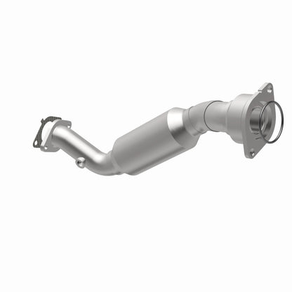 Magnaflow 09-11 Lucerne V6 3.9L OEM Underbody Direct Fit Catalytic Converter 52463 52463 360 Degree Image Set