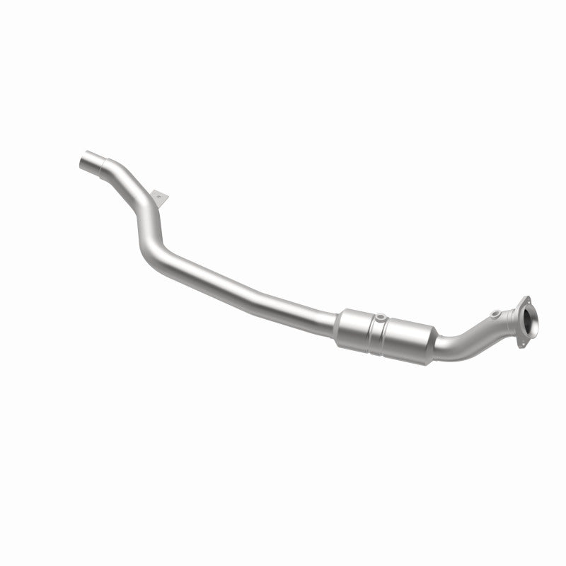 MagnaFlow OEM Grade Federal / EPA Compliant Direct-Fit Catalytic Converter 52100 360 Degree Image Set
