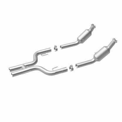 MagnaFlow Ford Mustang OEM Grade Federal / EPA Compliant Direct-Fit Catalytic Converter 49001 360 Degree Image Set