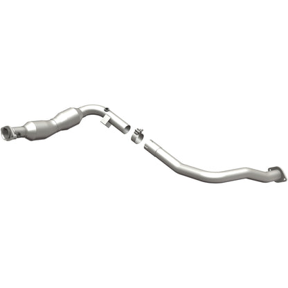 MagnaFlow Land Rover OEM Grade Federal / EPA Compliant Direct-Fit Catalytic Converter 49719 Photo - Primary