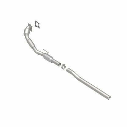 MagnaFlow Volkswagen Golf R OEM Grade Federal / EPA Compliant Direct-Fit Catalytic Converter 51938 360 Degree Image Set
