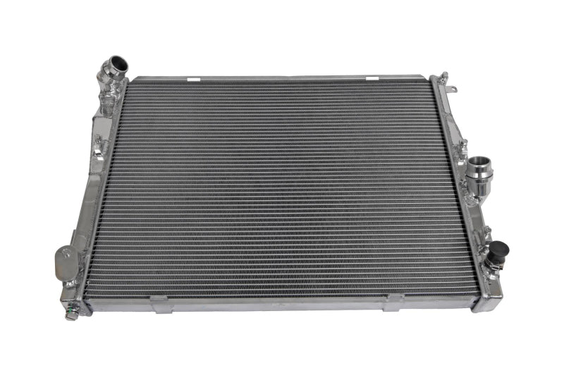 CSF 2006 BMW 325 / 07-09 BMW 328 / 06-10 BMW 330 / 09-10 BMW Z4 Radiator 7001 7001 Photo - out of package