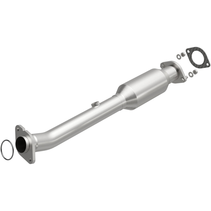 MagnaFlow Infiniti OEM Grade Federal / EPA Compliant Direct-Fit Catalytic Converter 21-121 Photo - Primary