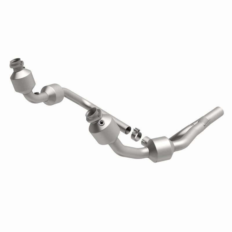 MagnaFlow Jeep Wrangler California Grade CARB Compliant Direct-Fit Catalytic Converter 5582689 360 Degree Image Set