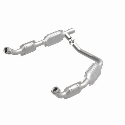 MagnaFlow Ford HM Grade Federal / EPA Compliant Direct-Fit Catalytic Converter 93167 360 Degree Image Set