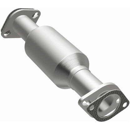 MagnaFlow Nissan Pickup California Grade CARB Compliant Direct-Fit Catalytic Converter 4481445 Photo - out of package