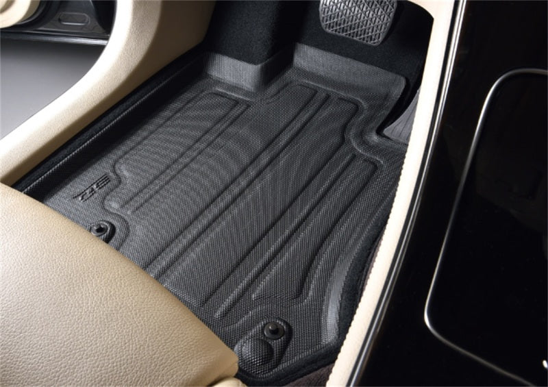 3D MAXpider 19-21 Porsche Cayenne 2021 Cayenne GTS Elegant Hybrid 1st Row Floormat - Black SLPO01914709 SLPO01914709 Photo - Mounted