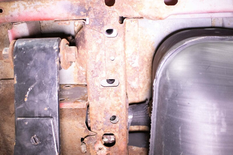 Fishbone Offroad 84-01 Jeep Cherokee XJ Rear Bumper Braces FB26266 FB26266 Photo - lifestyle view