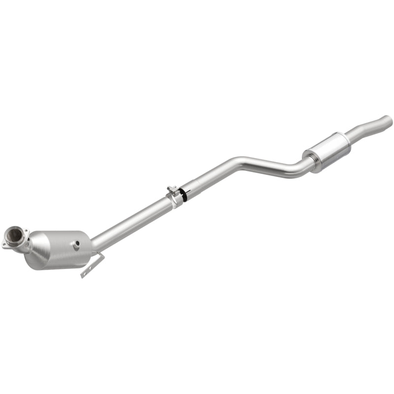 MagnaFlow 11-12 Mercedes-Benz C300 3.0L OEM Grade Direct Fit Catalytic Converter 21-498 21-498 Photo - Primary