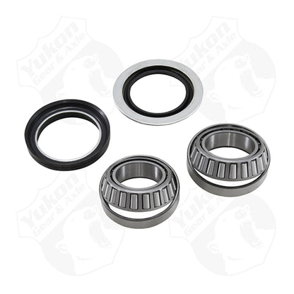 Yukon Gear & Axle Yukon Gear Replacement Axle Bearing and Seal Kit For 95 To 96 Dana 44 and Ford 1/2 Ton Front Axle AK F-F02 AK F-F02 Photo - Primary