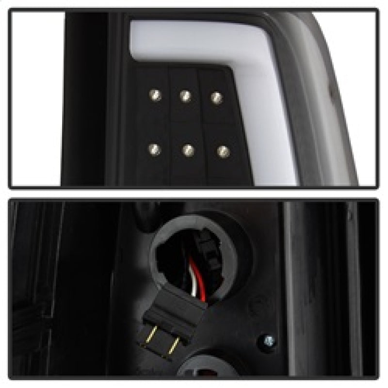 SPYDER xTune Chevy Silverado 1500/2500/3500 99-02 / Version 3 Tail Lights Black ALT-ON-CS99V3-LBLED-BK 9038761 9038761 Photo - Unmounted