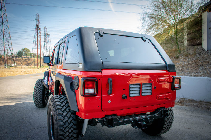 DV8 Offroad 2018+ Jeep Wrangler JL Unlimited Fastback Hard Top HTJLFB-B HTJLFB-B Photo - Mounted