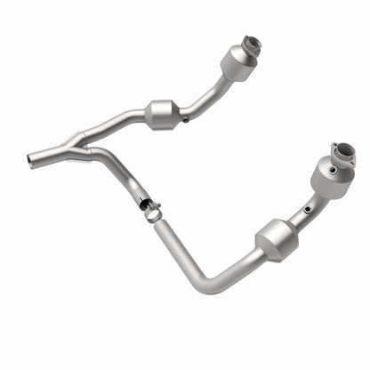 MagnaFlow Jeep Wrangler California Grade CARB Compliant Direct-Fit Catalytic Converter 5582689 360 Degree Image Set
