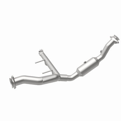 Magnaflow 15-17 Ford F-150 3.5L Direct Fit Converter 5551469 5551469 360 Degree Image Set