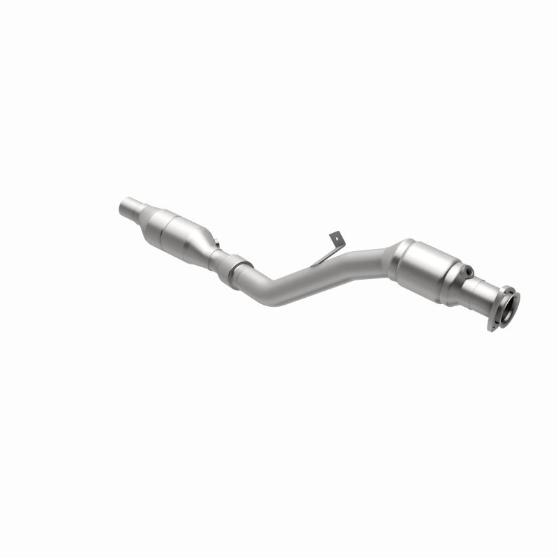 MagnaFlow California Grade CARB Compliant Direct-Fit Catalytic Converter 441096 360 Degree Image Set