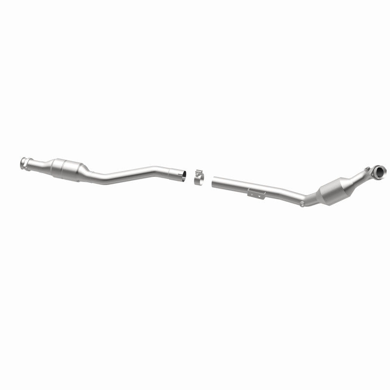 MagnaFlow Mercedes-Benz California Grade CARB Compliant Direct-Fit Catalytic Converter 444304 360 Degree Image Set
