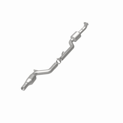 MagnaFlow Mercedes-Benz SLK55 AMG California Grade CARB Compliant Direct-Fit Catalytic Converter 5411702 360 Degree Image Set