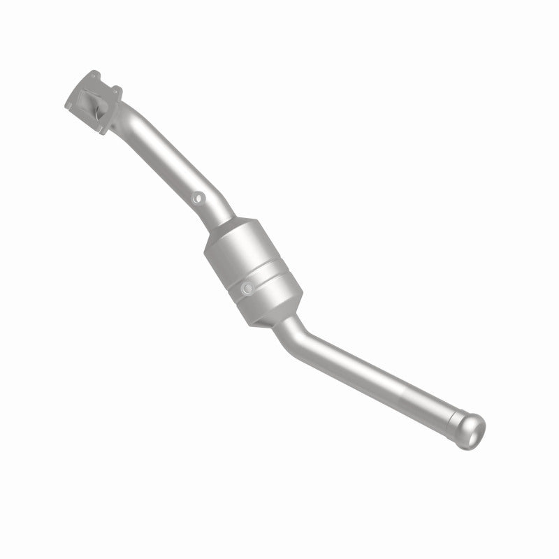 MagnaFlow California Grade CARB Compliant Direct-Fit Catalytic Converter 5551737 360 Degree Image Set