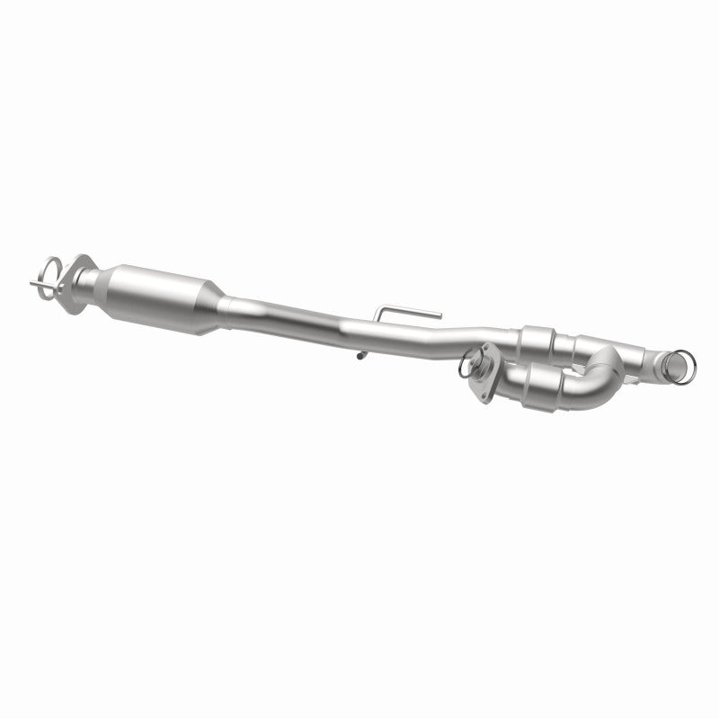 MagnaFlow Nissan Quest OEM Grade Federal / EPA Compliant Direct-Fit Catalytic Converter 52702 360 Degree Image Set