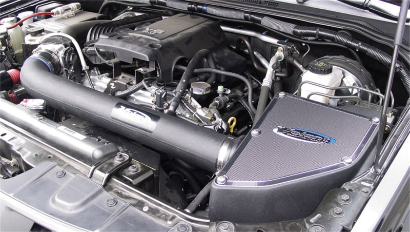 Volant 05-07 Nissan Xterra 4.0L V6 Pro5 Closed Box Air Intake System 12740 Photo - Mounted