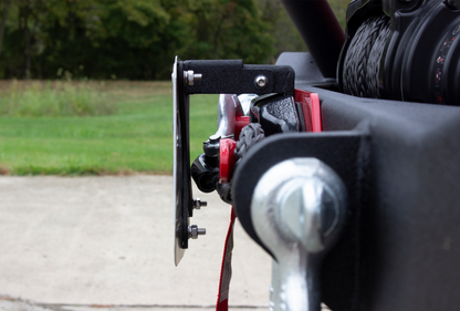 Fishbone Offroad 2018+ Jeep Wrangler JL - Black Aluminum Hawse Fairlead License Plate Mount FB21098 FB21098 Photo - lifestyle view