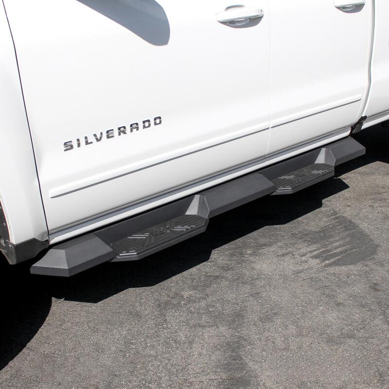 Westin HDX Xtreme Nerf Step Bars 56-23715 Photo - Mounted