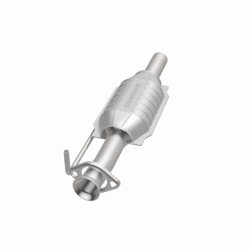 MagnaFlow Standard Grade Federal / EPA Compliant Direct-Fit Catalytic Converter 23348 360 Degree Image Set