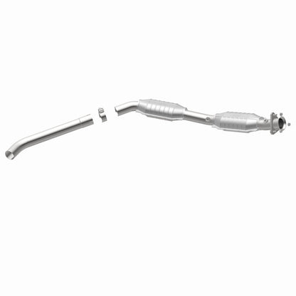 MagnaFlow Dodge Ram 1500 OEM Grade Federal / EPA Compliant Direct-Fit Catalytic Converter 49666 360 Degree Image Set