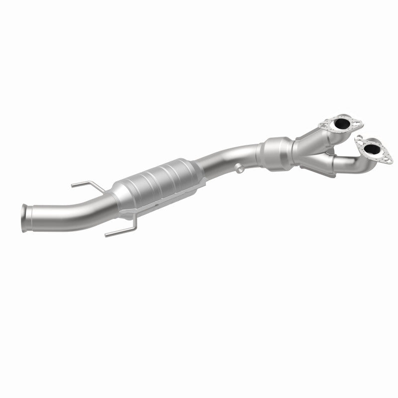 MagnaFlow Saab 900 HM Grade Federal / EPA Compliant Direct-Fit Catalytic Converter 23687 360 Degree Image Set