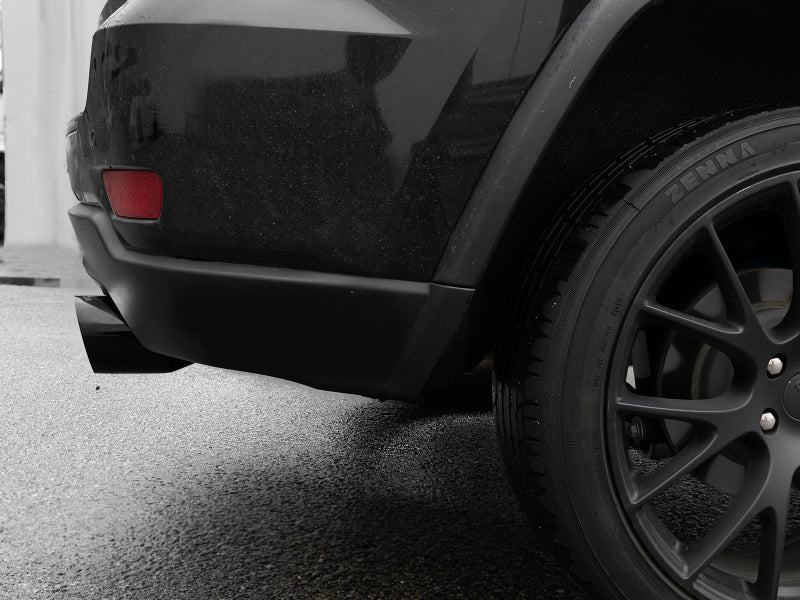 aFe Large Bore HD 3in 304 SS Cat-Back Exhaust w/ Black Tips 14-19 Jeep Grand Cherokee (WK2) V6-3.6L 49-38078-B 49-38078-B Photo - Mounted