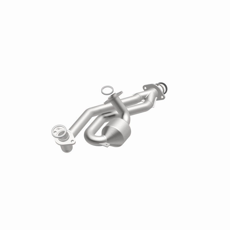 MagnaFlow Toyota Sienna California Grade CARB Compliant Direct-Fit Catalytic Converter 447160 360 Degree Image Set