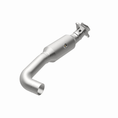 MagnaFlow Ford F-150 OEM Grade Federal / EPA Compliant Direct-Fit Catalytic Converter 21-467 360 Degree Image Set