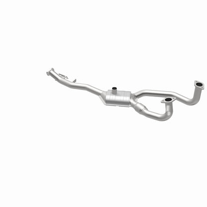 MagnaFlow Subaru Standard Grade Federal / EPA Compliant Direct-Fit Catalytic Converter 23866 360 Degree Image Set