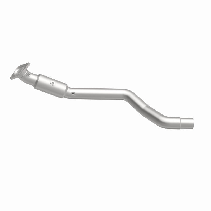 MagnaFlow OEM Grade Federal / EPA Compliant Direct-Fit Catalytic Converter 21-577 360 Degree Image Set