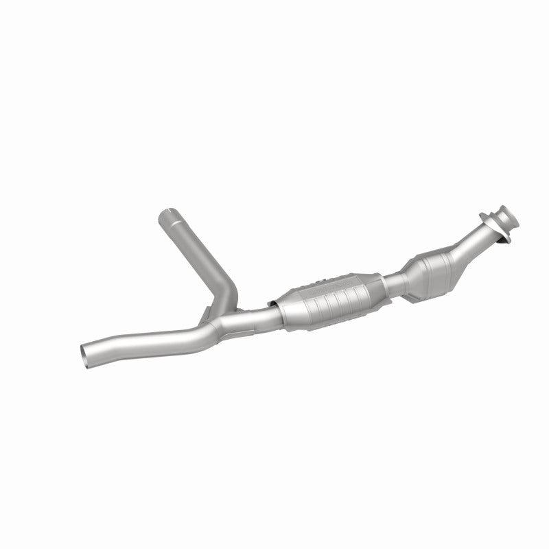 MagnaFlow Ford OEM Grade Federal / EPA Compliant Direct-Fit Catalytic Converter 51301 360 Degree Image Set