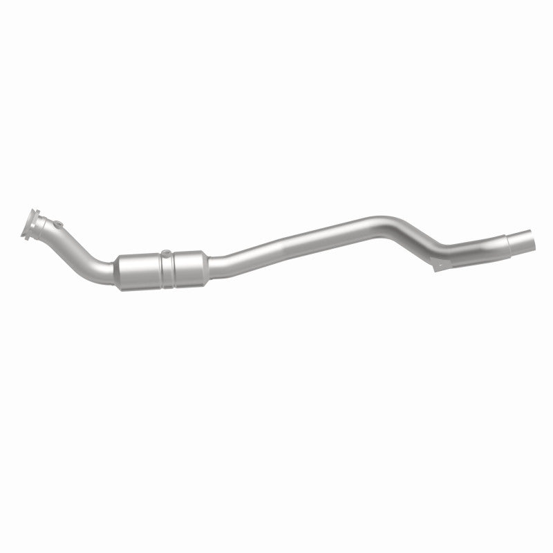 MagnaFlow OEM Grade Federal / EPA Compliant Direct-Fit Catalytic Converter 52100 360 Degree Image Set