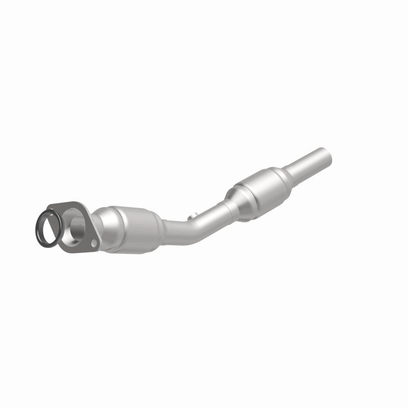 MagnaFlow HM Grade Federal / EPA Compliant Direct-Fit Catalytic Converter 93200 360 Degree Image Set