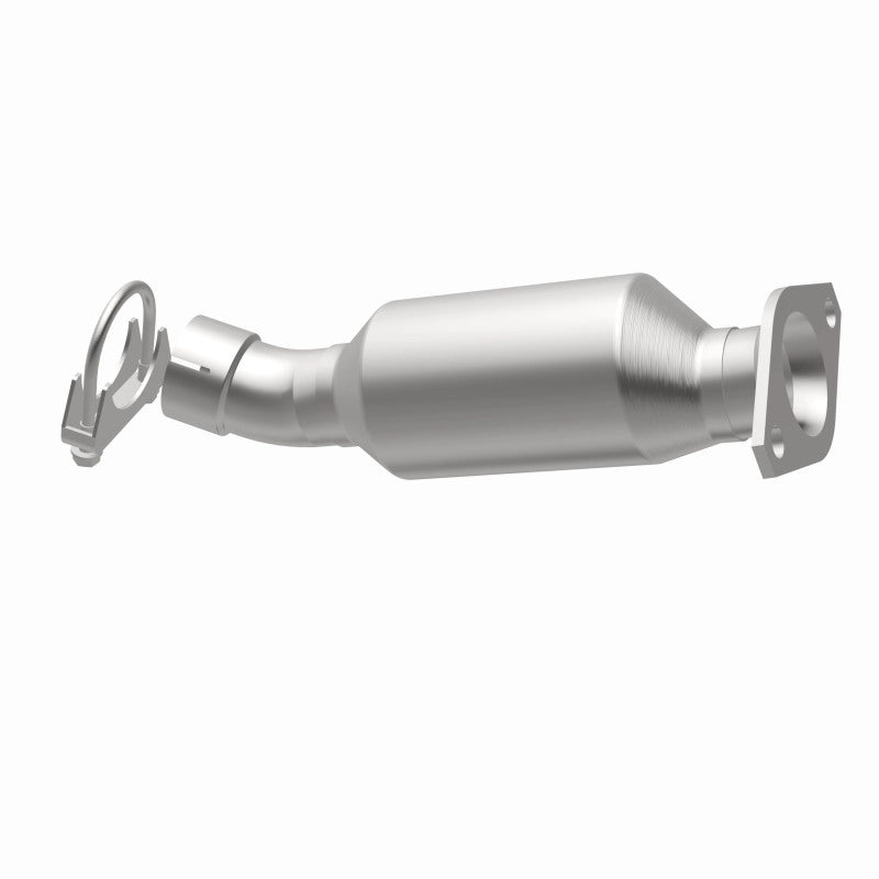 MagnaFlow Toyota Prius C California Grade CARB Compliant Direct-Fit Catalytic Converter 5671448 360 Degree Image Set