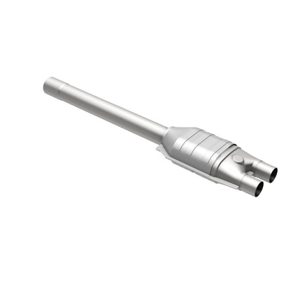 MagnaFlow California Grade CARB Compliant Direct-Fit Catalytic Converter 441012 360 Degree Image Set