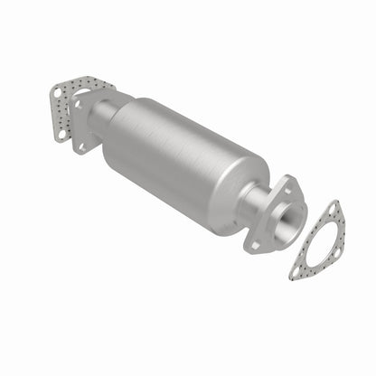 MagnaFlow Standard Grade Federal / EPA Compliant Direct-Fit Catalytic Converter 22622 360 Degree Image Set