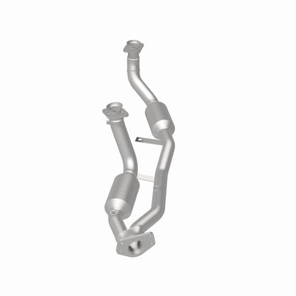 MagnaFlow Ford Windstar HM Grade Federal / EPA Compliant Direct-Fit Catalytic Converter 23542 360 Degree Image Set