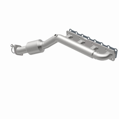 Magnaflow 2004 Nissan Titan 5.6L Direct Fit Converter 4583381 4583381 360 Degree Image Set