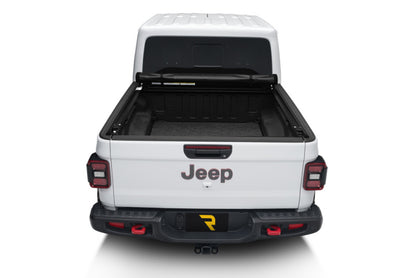 Truxedo 2020 Jeep Gladiator 5ft Lo Pro Bed Cover 523201 523201 Photo - Mounted