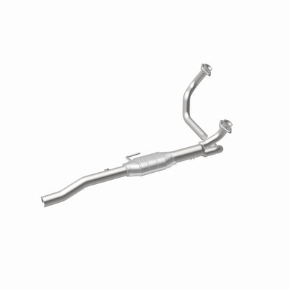 MagnaFlow Dodge Ram 1500 OEM Grade Federal / EPA Compliant Direct-Fit Catalytic Converter 51149 360 Degree Image Set