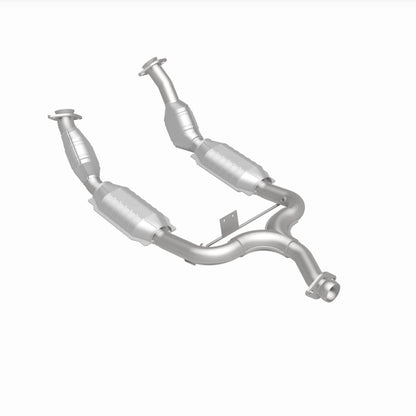 MagnaFlow Ford Mustang California Grade CARB Compliant Direct-Fit Catalytic Converter 441108 360 Degree Image Set
