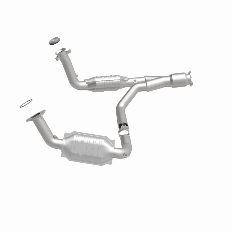 MagnaFlow HM Grade Federal / EPA Compliant Direct-Fit Catalytic Converter 93496 360 Degree Image Set