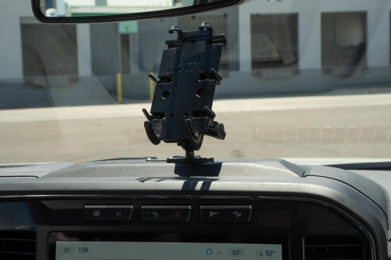 Addictive Desert Designs ADD 2023+ Ford Super Duty F250/350 Dash Mount AC810350180 AC810350180 Photo - Mounted