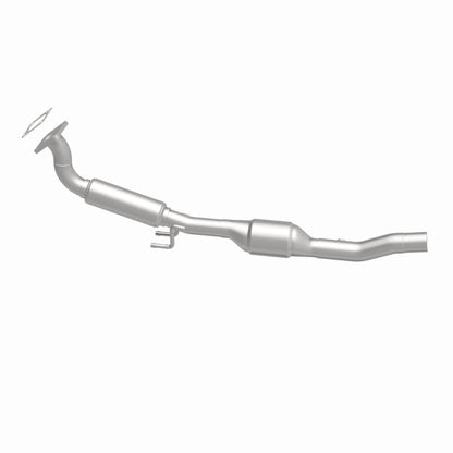 Magnaflow 03-05 Volkswagen Jetta 2.0L Direct Fit Cat Converter 5661526 5661526 360 Degree Image Set
